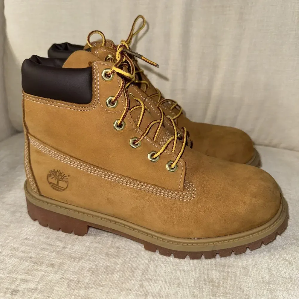 Timberland Junior Classic 6-Inch Waterproof Boot Size 5.5 Work Boots Great Used